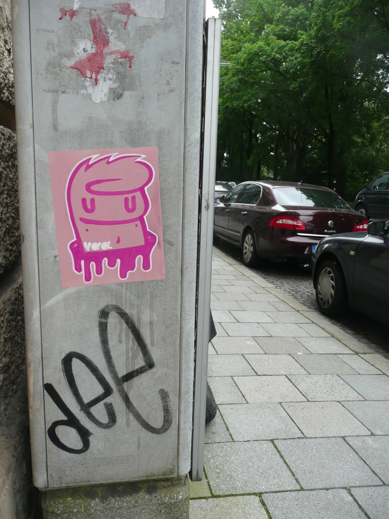 vaa - very ape art - München - scheint sehr zufrieden