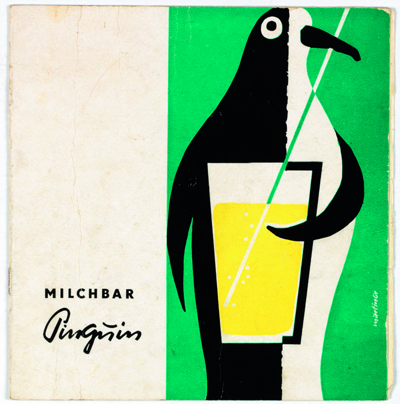 Bildunterschrift: Speisekarte, Milchbar Pinguin, Leipzig, 1960er-Jahre,18 x 16,5 cm | Copyright: The Wende Museum/TASCHEN